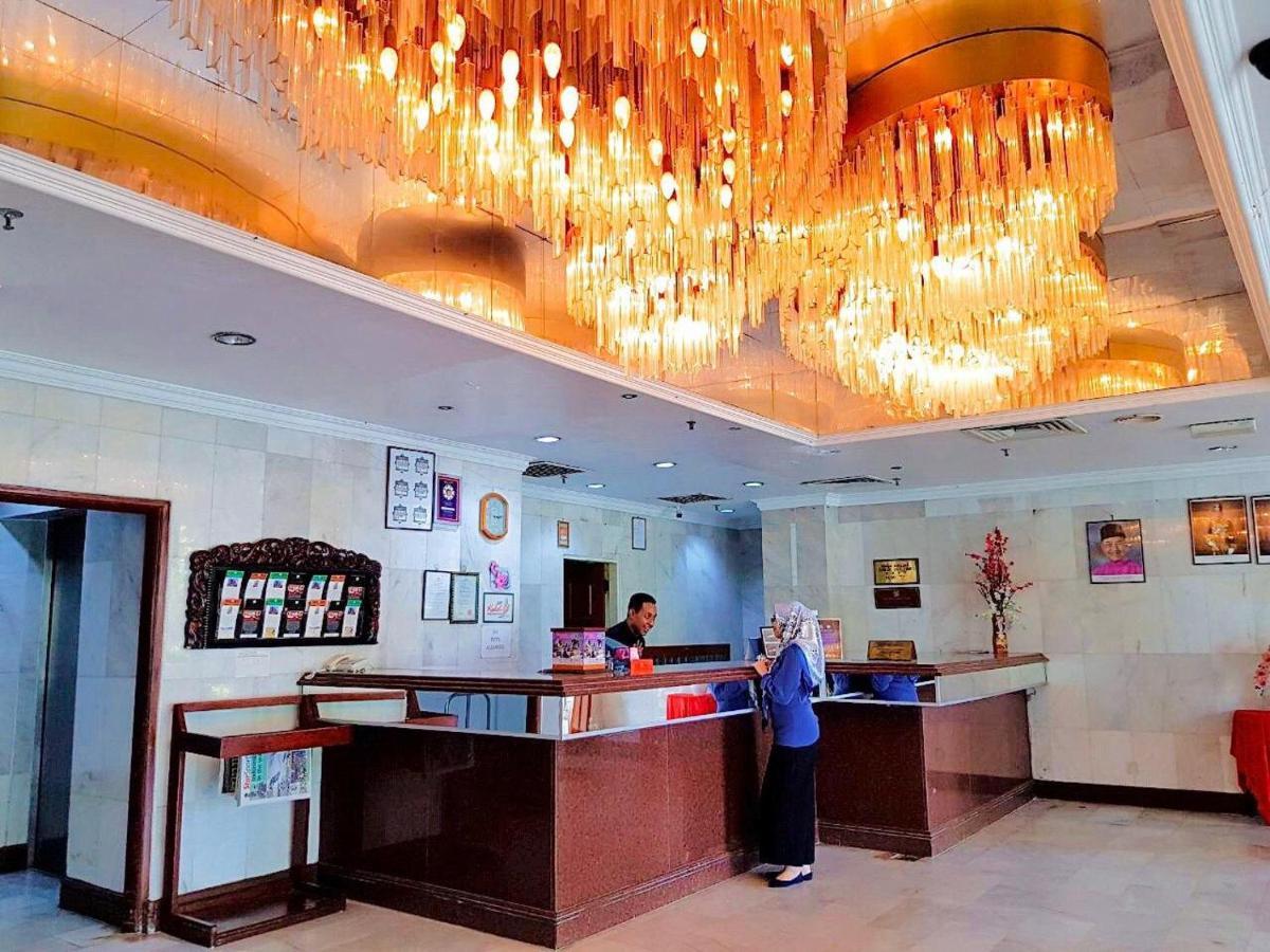Hotel Grand Crystal Alor Setar Exterior photo