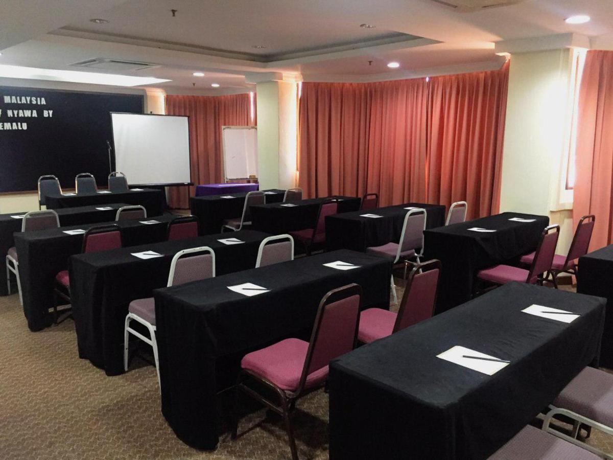 Hotel Grand Crystal Alor Setar Exterior photo
