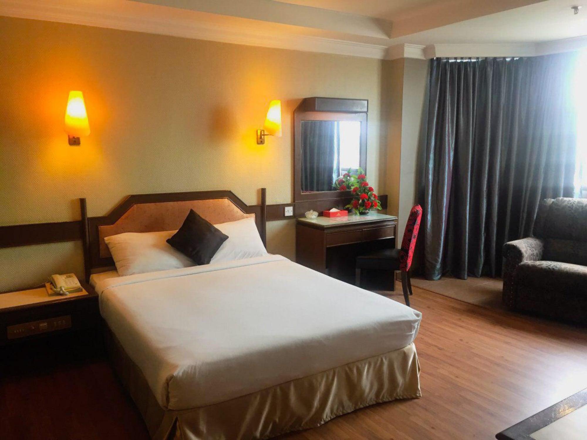 Hotel Grand Crystal Alor Setar Exterior photo