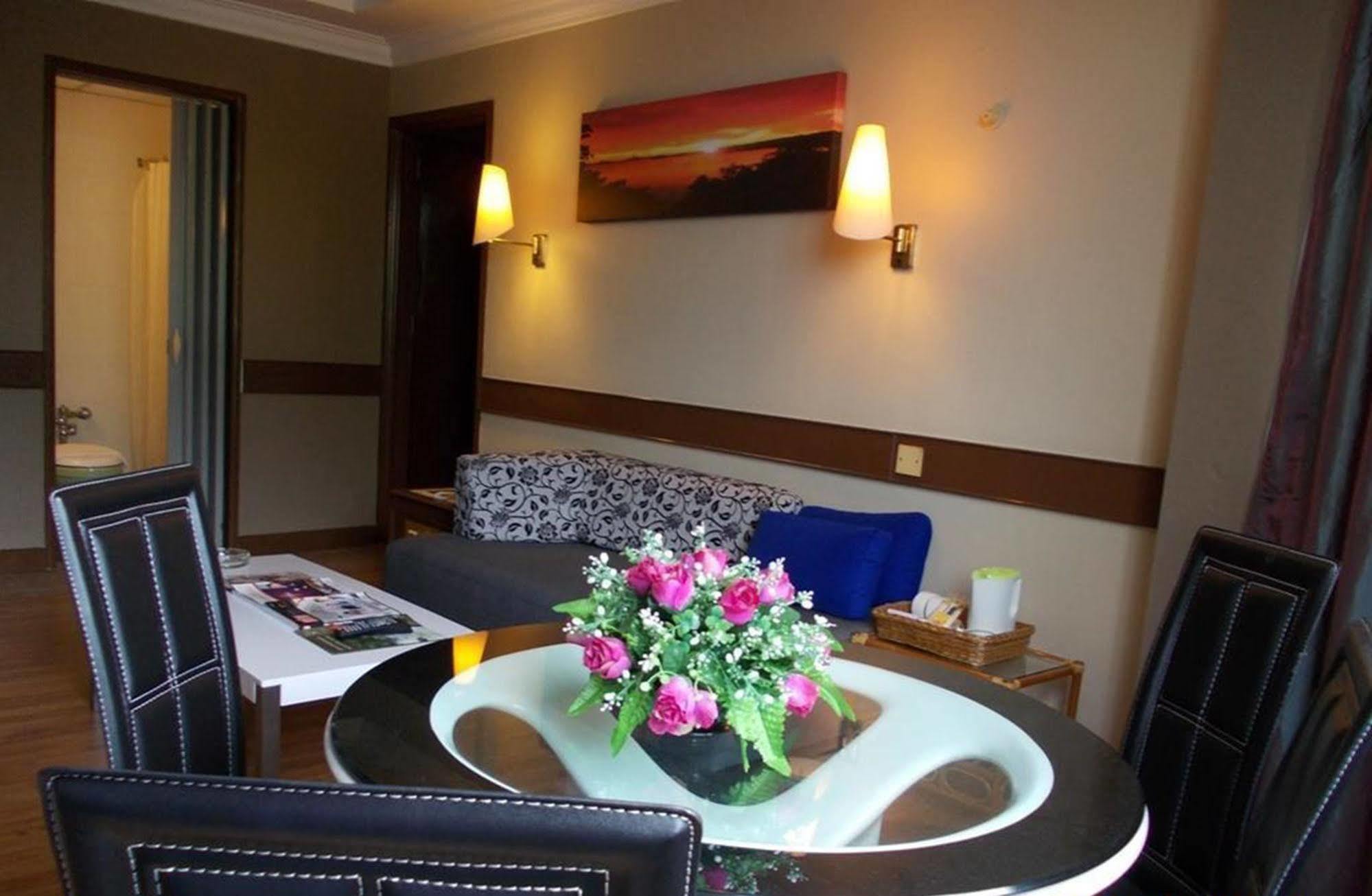 Hotel Grand Crystal Alor Setar Exterior photo